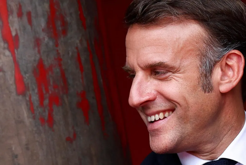 Macron